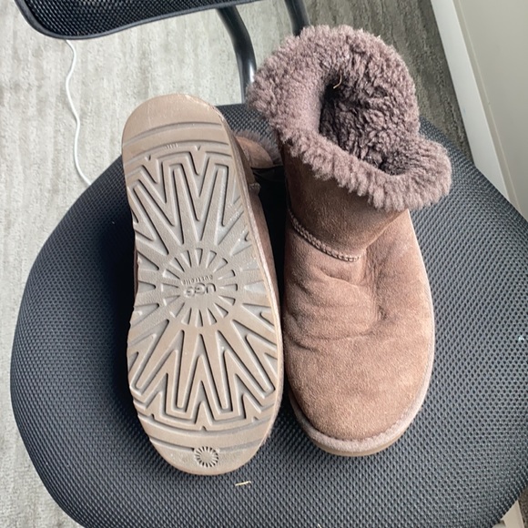 UGG boots - Picture 3 of 6